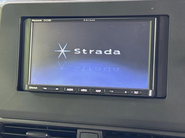 �y�i�r�Q�[�V�����z�g���₷���i�r�ŖړI�n�܂ł�������ē����Ă���܂��B�e��I�[�f�B�I�Đ��@�\���[�����Ă���A���Ԃ̉^�]������Ɋy�����Ȃ�܂�!!