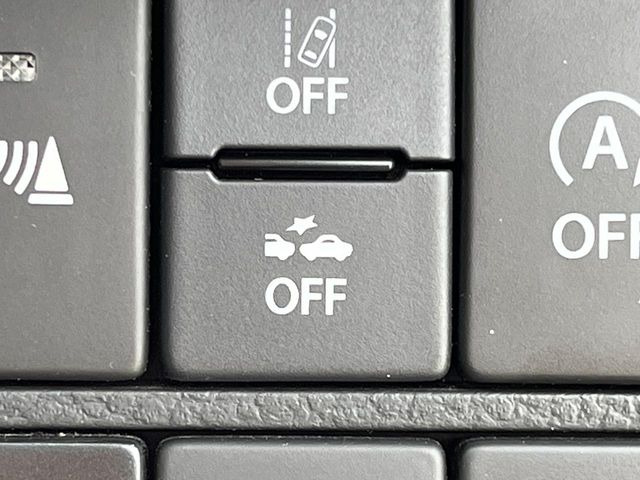 �y�X�Y�L �Z�[�t�e�B�T�|�[�g�z���s���ɑO���̎ԗ�����F�����A�Փ˂������Ȏ��͌x��ƃu���[�L�ŏՓˉ���Ɣ�Q�y�����A�V�X�g�B�����S�Ƀh���C�u�����y���݂��������܂��B