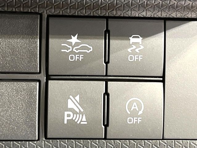 �y�A�C�h�����O�X�g�b�v�z�ԐM����a�؂Œ�Ԃ����ۂɃG���W�����~���A���ʂȔR���̏����}���܂��B�R��������ی�ɂȂ���@�\��G���W���̓u���[�L�𗣂��΍Ďn�����܂��B