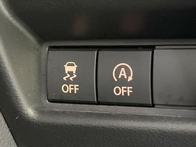 �y�A�C�h�����O�X�g�b�v�z�ԐM����a�؂Œ�Ԃ����ۂɃG���W�����~���A���ʂȔR���̏����}���܂��B�R��������ی�ɂȂ���@�\��G���W���̓u���[�L�𗣂��΍Ďn�����܂��B