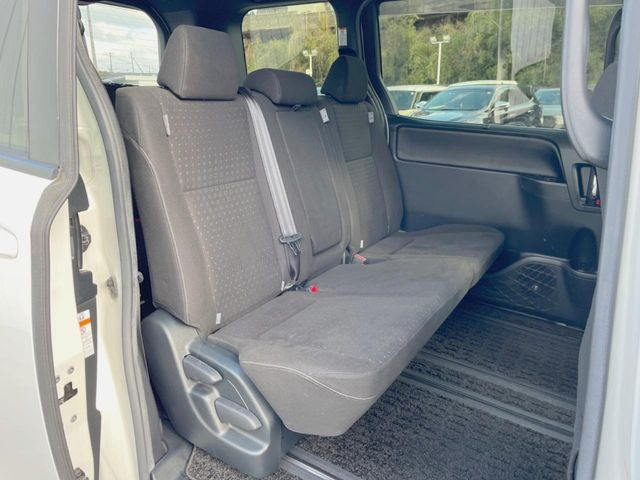 �㕔���Ȃ��C�ɂȂ�悤�ȃL�Y�E�����ւ��蓙�A�傫�ȃ_���[�W�͂Ȃ��A�ǍD�ȏ�Ԃł��B