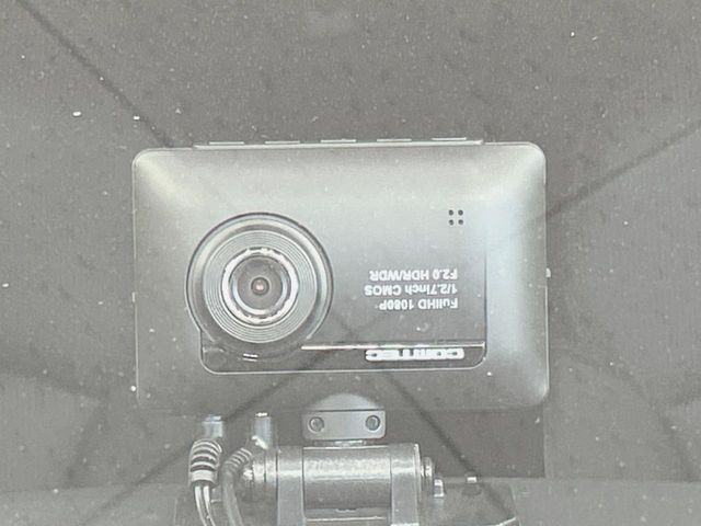 �y�h���C�u���R�[�_�[�z�h���C�u���R�[�_�[����!���s���͂������A������^�]�⎖�̂ɑ��������ہA�f���ŋL�^���A����̃��X�N�ɔ����܂��B���L�^�pSD�J�[�h�͂��q�l�����g�ł��������������K�v������܂��B