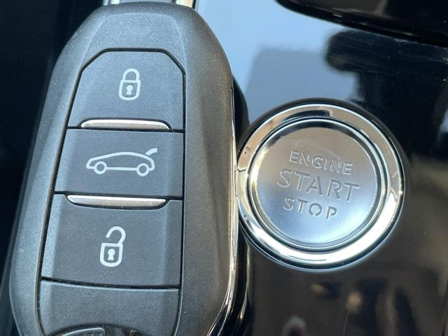 ���X�}�[�g�G���g���[:���������Ă��邾���ŁA�h�A���b�N�����E�{������G���W���X�^�[�g�܂ő���ł���֗��ȋ@�\�ł�!