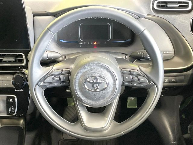 �y�����v�����X�e�A�����O�z�㎿�Ȋv���g�p���邱�ƂŁA��ɂ����������݂ƂĂ��^�]���₷���n���h���ł���