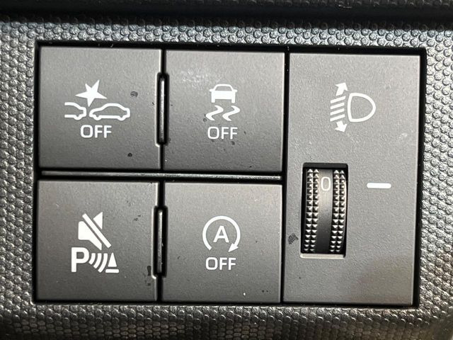 �y�X�}�[�g�A�V�X�g�z���s���ɑO���̎ԗ�����F�����A�Փ˂������Ȏ��͌x��ƃu���[�L�ŏՓˉ���Ɣ�Q�y�����A�V�X�g�B�����S�Ƀh���C�u�����y���݂��������܂��B