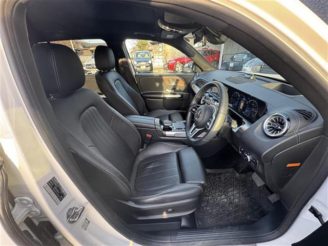 GLBGLB200d 4マチック 4WD