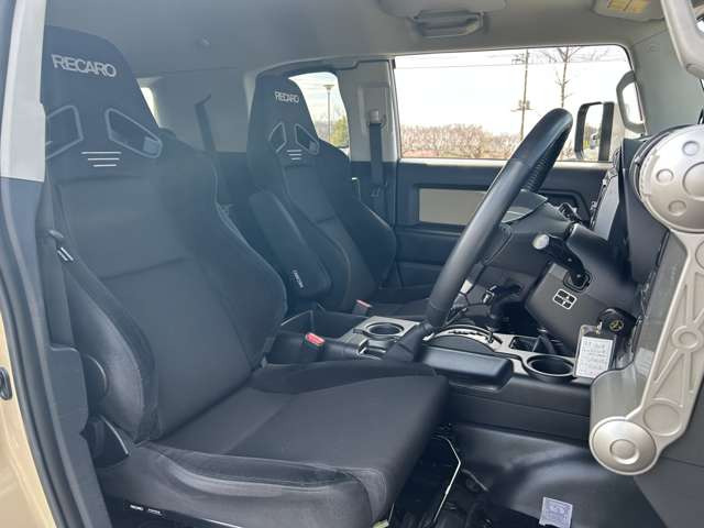 ���������������ɗL��������܂��B�yGLOBAL CREST�K��X�z ��ʌ��K��s��1000�؂قǂ̍L��ȕ~�n�ɏ펞150��ȏ�W�����Ă���܂��B�����ł��������������Ƃ��\�ł��B