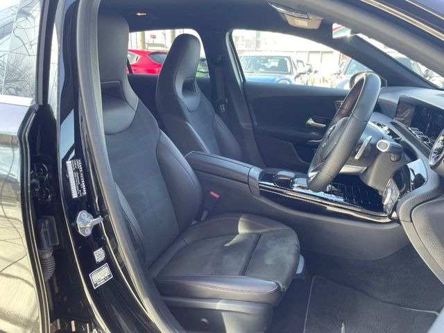 ���V�[�g�̎g�p��:�j��E�ւ�������Ȃ��A�����̒ʂ肫�ꂢ�ȏ�Ԃ��ێ����Ă���܂��B�܂��A�����N���[�j���O�E�R�[�e�B���O�����p�����������܂��B