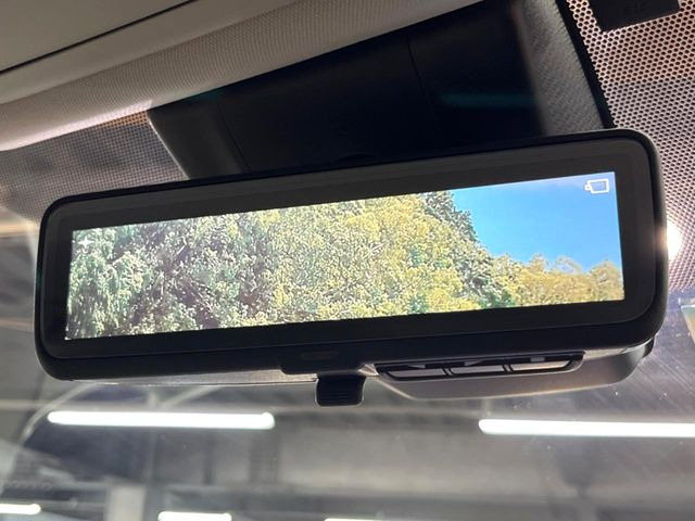 �y�f�W�^���C���i�[�~���[�z��Ȃ̑傫�ȉו��⓯��҂Ō�����m�F���Â炢���ł����S!�J�������B�e�����ԗ�����̉f�������[���~���[���ɕ\���B�N���A�Ȏ��E�ŏ󋵂̊m�F���\�ł�!