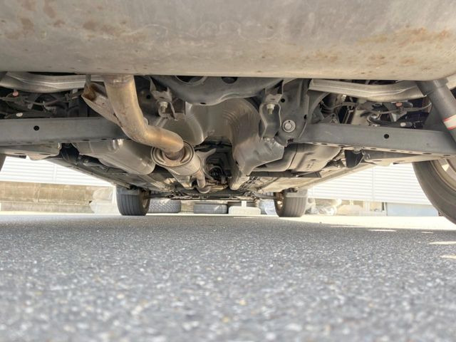 下回りがきれいなうちに、防錆加工の施工がオススメ。降雪地域はもちろん、沿岸部にお住いの方や、趣味でマリン・ウィンタースポーツをされる方に大変好評いただいております。