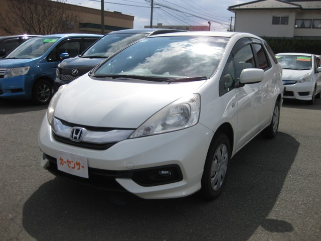 フィットシャトル1.5 15C