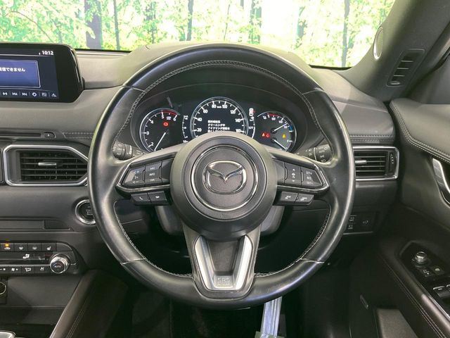 �y�����v�����X�e�A�����O�z�㎿�Ȋv���g�p���邱�ƂŁA��ɂ����������݂ƂĂ��^�]���₷���n���h���ł���