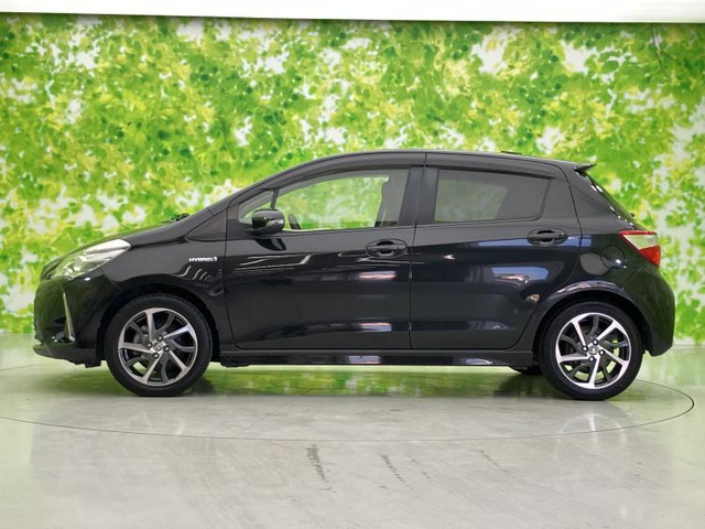 ヴィッツ1.5 ハイブリッド U スポーティパッケージ