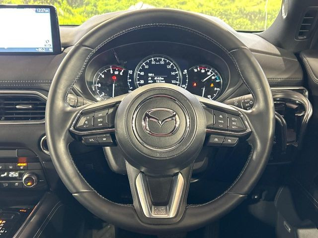 �y�����v�����X�e�A�����O�z�㎿�Ȋv���g�p���邱�ƂŁA��ɂ����������݂ƂĂ��^�]���₷���n���h���ł���