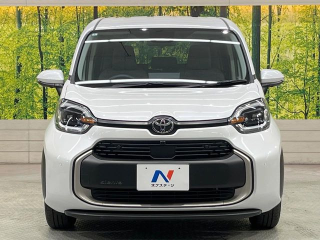 弊社では、全車『修復歴なし』のお車のみ取り扱っております。専任バイヤーによる厳選した仕入れの後、入庫後の車両チェックを行い、ネクステージが認定した高品質な中古車をご提供しております。