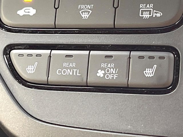 �y�V�[�g�q�[�^�[�z�������ɏd�󂷂�V�[�g�q�[�^�[!�G�A�R����葁�����܂��Ă����̂Ŋ�����̐l�����S�ł��ˁ�G�A�R���̉����͊������邩����A�Ƃ������ɂ����������߂ł��B