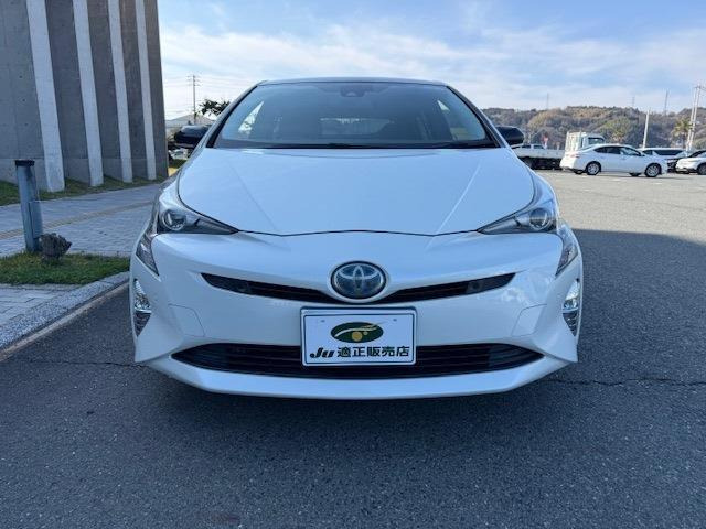 プリウス1.8 S セーフティ プラス ツートーン