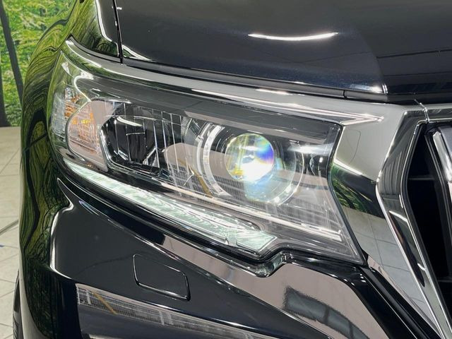 �yLED�w�b�h���C�g�z���V����ԑ��s�����ǍD�Ȏ��E���m�ۂ����S���ĉ^�]�ł��鍂�P�xLED�w�b�h���C�g�𑕔�!�_�����x�������A����d�͂��}�����Ă��܂��B