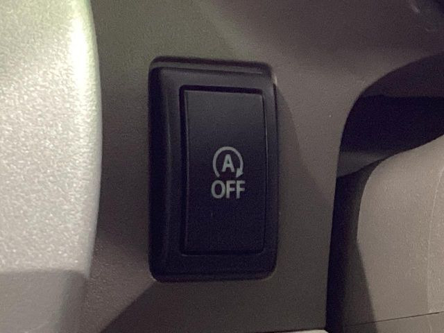 �y�A�C�h�����O�X�g�b�v�z�ԐM����a�؂Œ�Ԃ����ۂɃG���W�����~���A���ʂȔR���̏����}���܂��B�R��������ی�ɂȂ���@�\��G���W���̓u���[�L�𗣂��΍Ďn�����܂��B