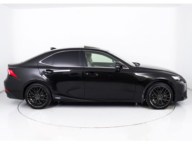 �I�v�V����18�C���`�A���~!!�A���~�z�C�[���̕ύX���\�ł�!���q�l�̂��D�݂�1����쐬�\�ƂȂ�܂�!���ڍׂ̓X�^�b�t�܂ł��q�˂��������B