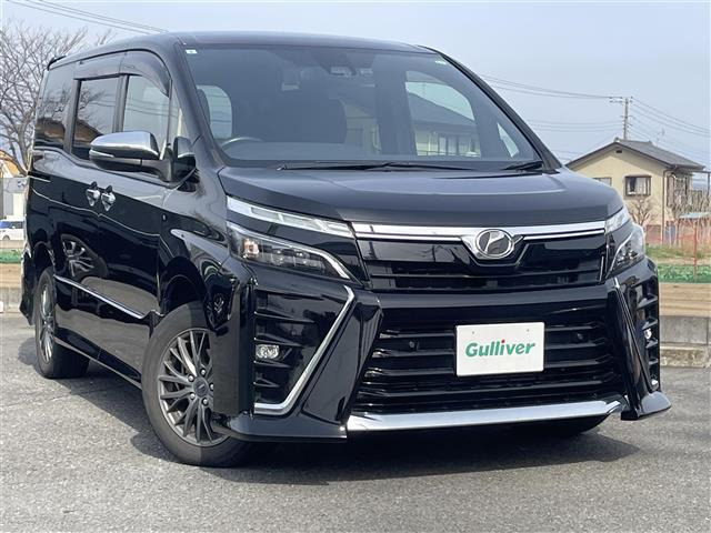 ヴォクシー2.0 ZS 煌II 4WD