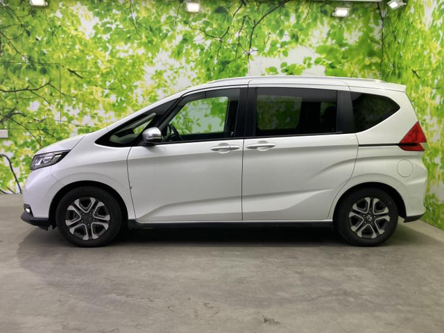 フリード1.5 クロスター ホンダセンシング