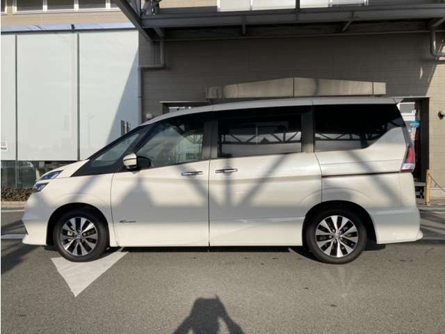 セレナ2.0 ハイウェイスター