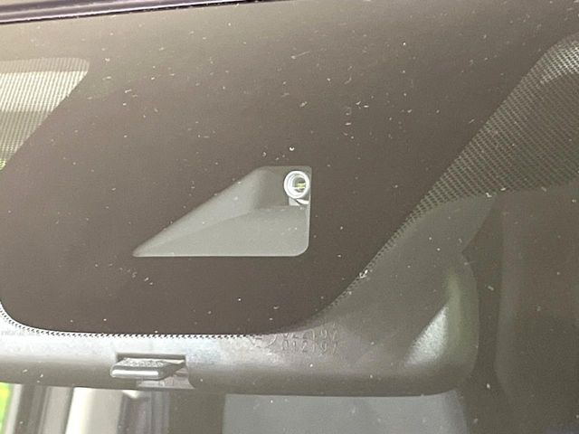 �y�O�He-Assist�z���s���ɑO���̎ԗ�����F�����A�Փ˂������Ȏ��͌x��ƃu���[�L�ŏՓˉ���Ɣ�Q�y�����A�V�X�g�B�����S�Ƀh���C�u�����y���݂��������܂��B