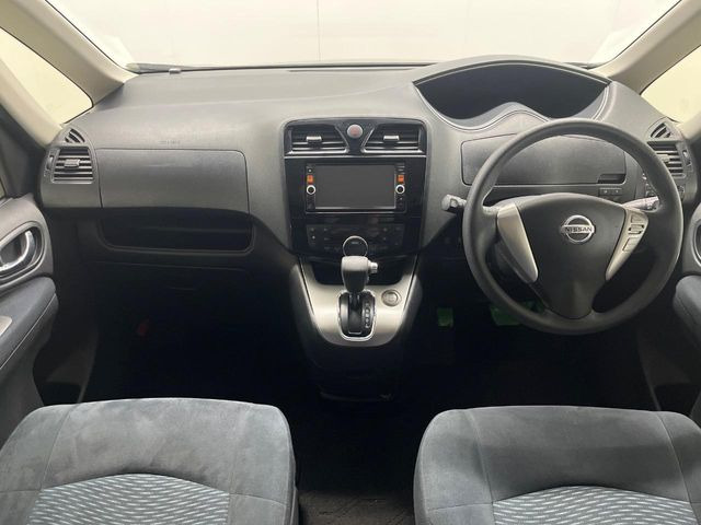 セレナ2.0 20X S-HYBRID