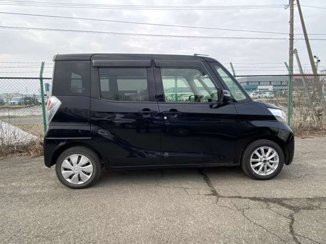 ���X�͎Ԃ̕i���Ɏ��M�������Ă��܂�!�Ȃ̂ŁA���܂��܂Ȋp�x����70���ȏ�̂��ʐ^�ڂ��Ă��܂��B