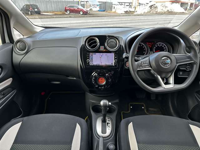 �����I�ȑ���ŉ��K�Ȏԓ���ۂĂ܂���