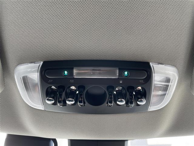 ミニクロスオーバークーパー D