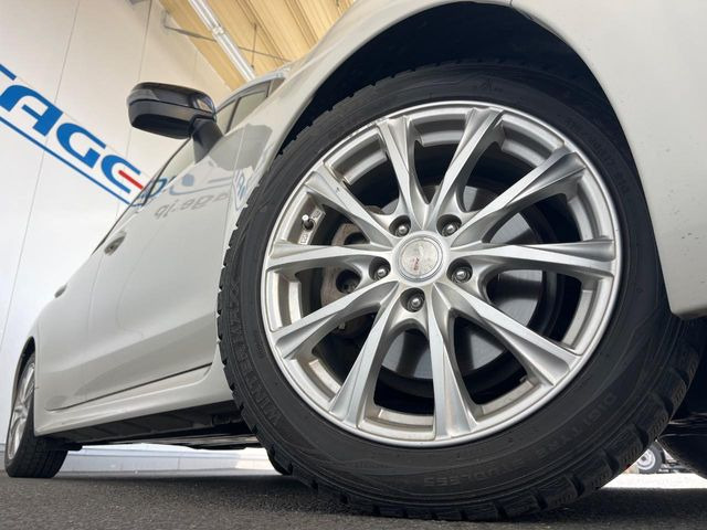 �y17�C���`�A���~�z�C�[���z�O�ςɃ}�b�`�����A���~�z�C�[���𑕒����Ă���܂��B�e��A���~�z�C�[����A�X�^�b�h���X�^�C�����戵�����Ă���܂��B���񂲑��k����������