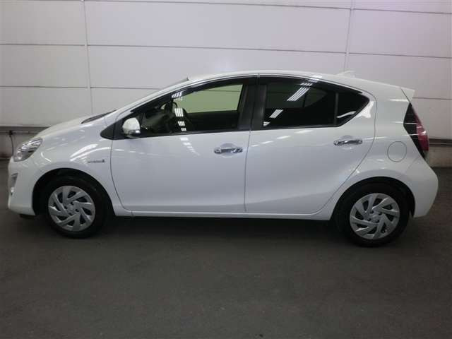 アクア1.5 S スタイルブラック