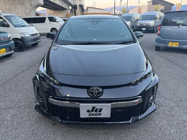 プリウスPHV1.8 S GR スポーツ