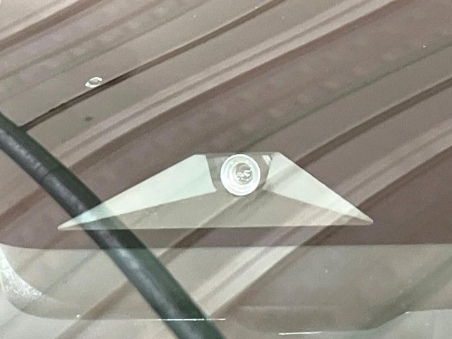 �y�O�He-Assist�z���s���ɑO���̎ԗ�����F�����A�Փ˂������Ȏ��͌x��ƃu���[�L�ŏՓˉ���Ɣ�Q�y�����A�V�X�g�B�����S�Ƀh���C�u�����y���݂��������܂��B