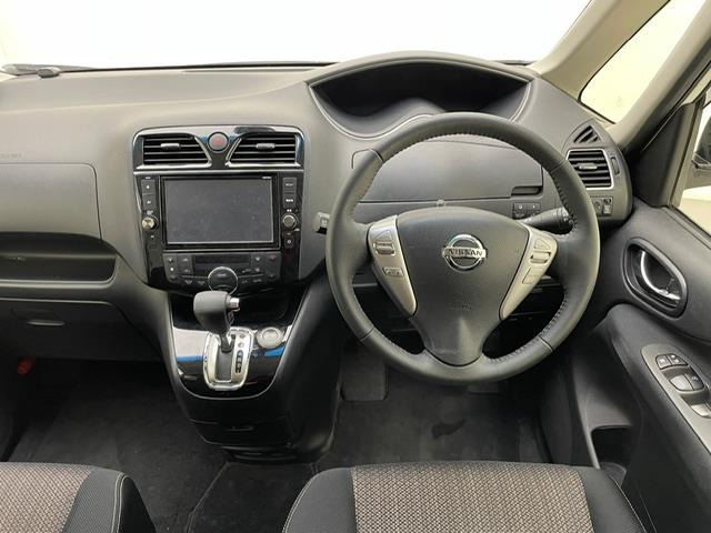 セレナ2.0 ハイウェイスター Vセレクション+Safety II S-HYBRID