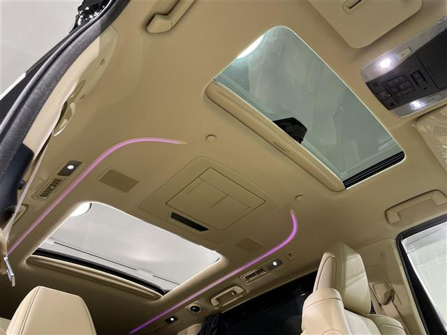 アルファードハイブリッド 2.5 G Fパッケージ E-Four 4WD