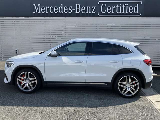 GLAクラスAMG GLA45 S 4マチックプラス 4WD