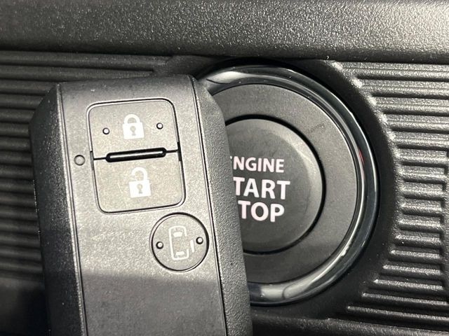 �y�L�[���X�X�^�[�g�V�X�e���z�J�o����|�P�b�g�ɓ��ꂽ�܂܂ł��h�A�̎{���E�������\�ȃX�}�[�g�L�[�𑕔��B�G���W���̃I���E�I�t�����J�M�����o���K�v����������Ƃ��Ă��֗��ł���