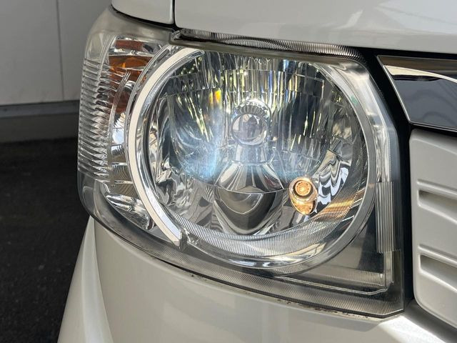 �yHID�w�b�h���C�g�z���ɖ��邭�O�����Ƃ炵�Ă����̂ŁA���V����Ԃ̑��s�������E�ǍD�ň��S���Ă���肢�������܂��B