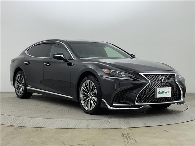 LS500h エグゼクティブ 4WD