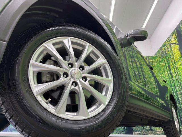 �y17�C���`�A���~�z�C�[���z�O�ςɃ}�b�`�����A���~�z�C�[���𑕒����Ă���܂��B�e��A���~�z�C�[����A�X�^�b�h���X�^�C�����戵�����Ă���܂��B���񂲑��k����������