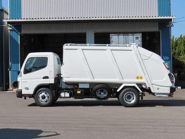 キャンターパッカー車