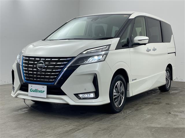 セレナ1.2 e-POWER ハイウェイスターV