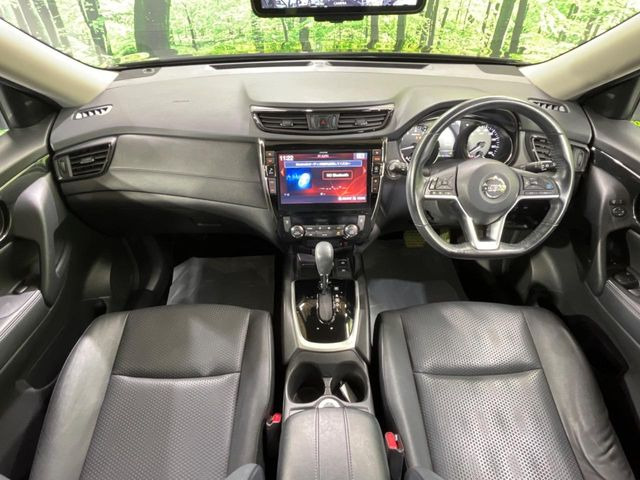 エクストレイル2.0 20Xi