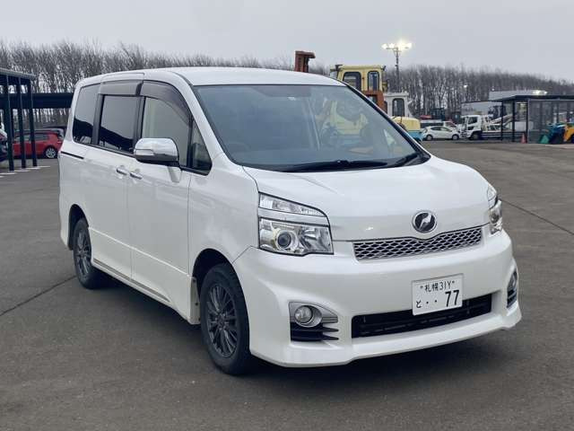 ヴォクシー2.0 ZS 煌Z 4WD