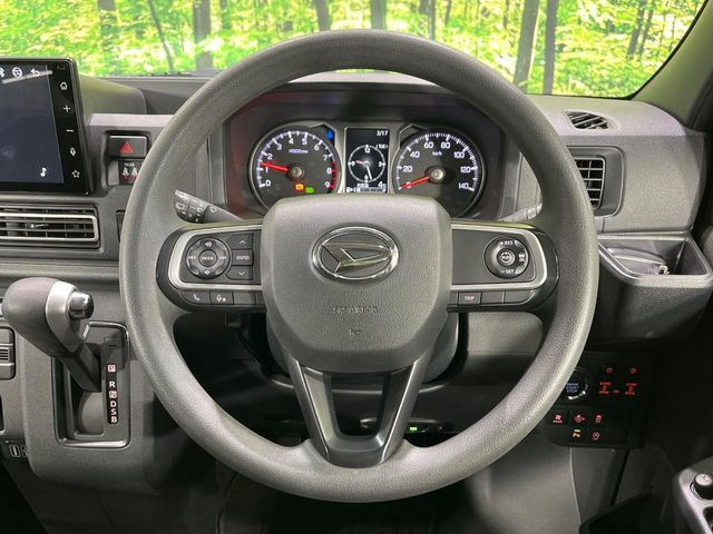 �y�X�e�A�����O�X�C�b�`�z�^�]���A�O������ڐ������炷���ƂȂ��A�I�[�f�B�I���̑��삪�\�ȕ֗��@�\!���S&���K�ȃh���C�u�����o���Ă���܂���