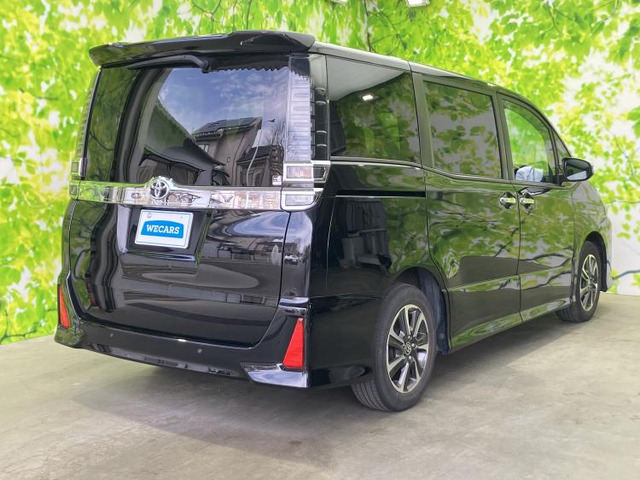 ヴォクシー2.0 ZS 煌III