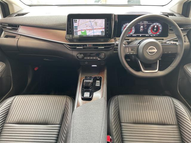 ノートオーラ1.2 G レザーエディション